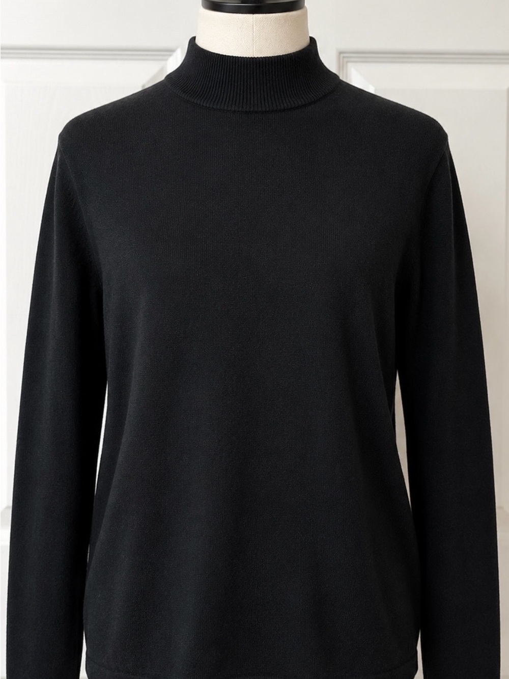 Orvis Black Mock Neck women’s Sweater M Cotton/Cashmere